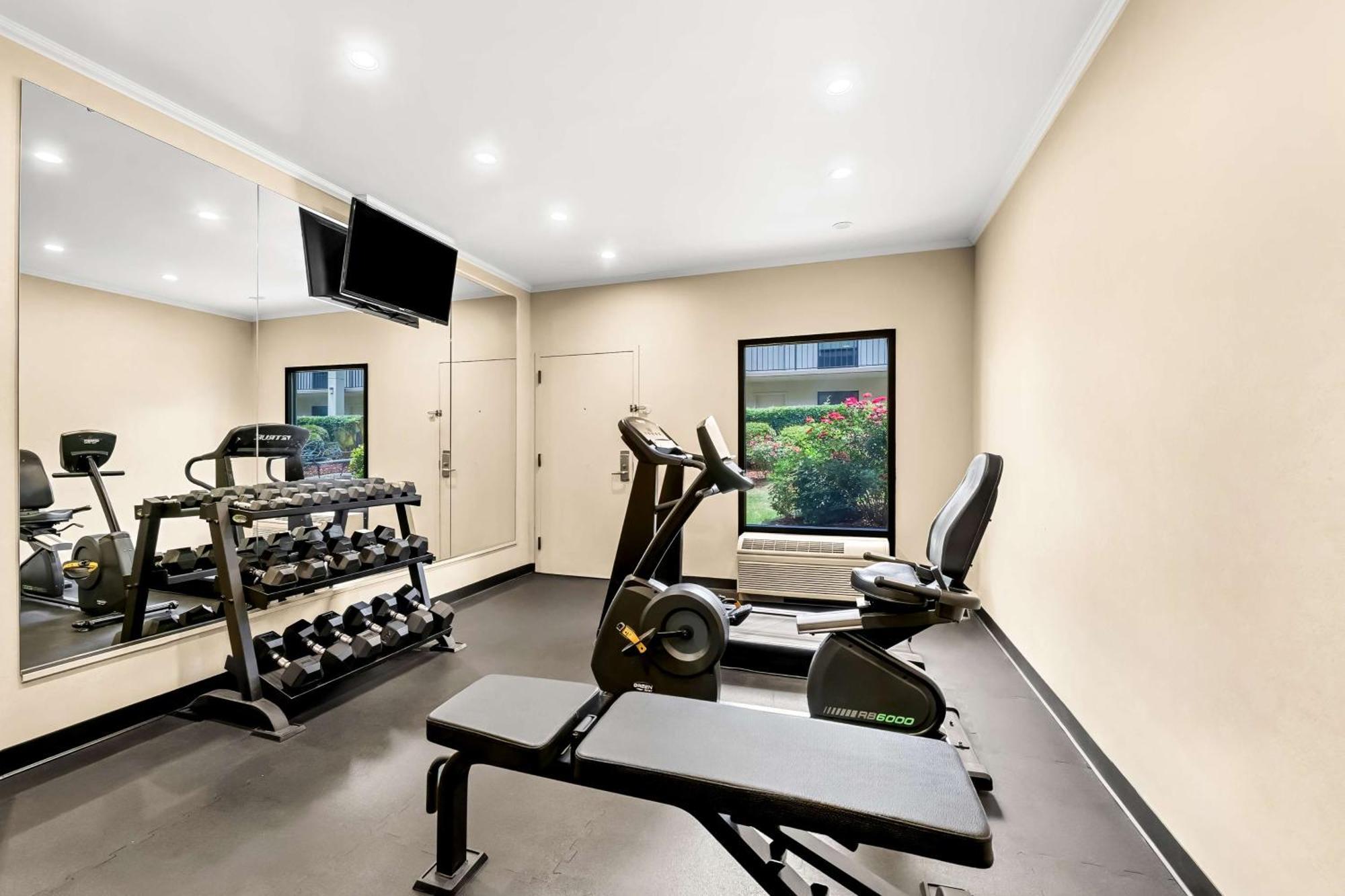 Surestay Plus Hotel By Best Western Southern Pines Pinehurst Exterior foto