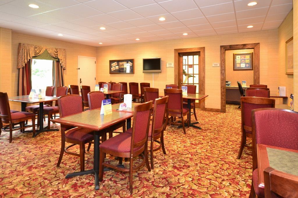 Surestay Plus Hotel By Best Western Southern Pines Pinehurst Restaurant foto