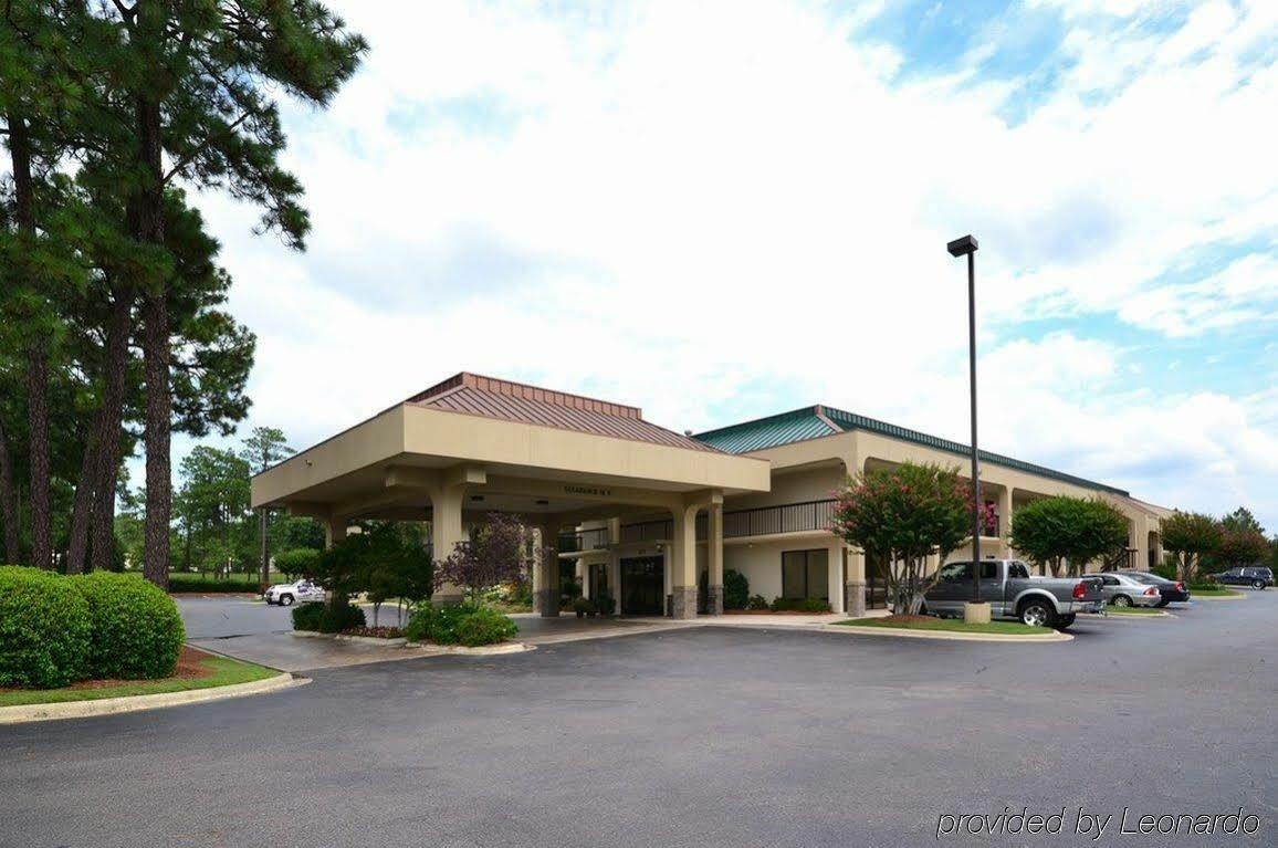 Surestay Plus Hotel By Best Western Southern Pines Pinehurst Exterior foto